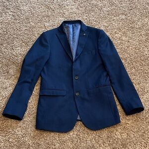Elegant Men's Blue Blazer, Size 34S